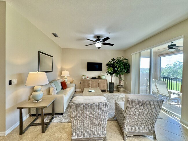 Photo - 10321 Heritage Bay Blvd