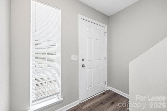Photo - 5194 Brooktree Dr