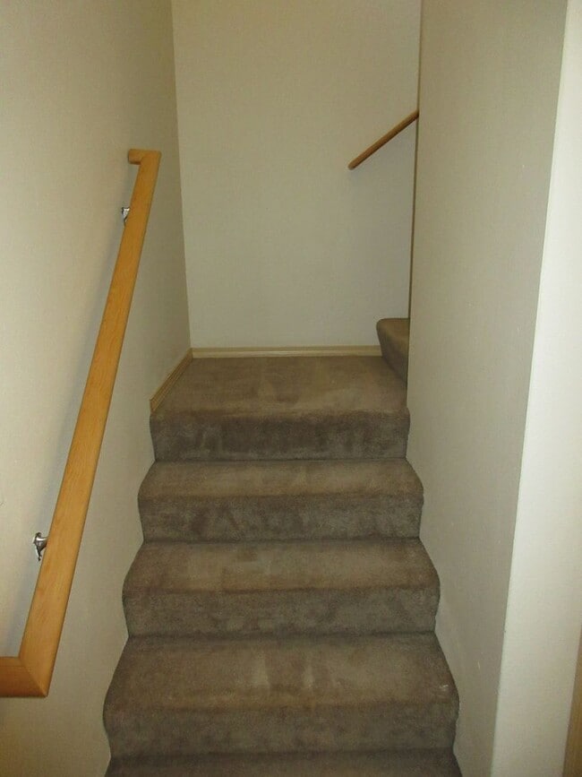 Photo - Large Three Bedroom Home, Landscaping Prov...