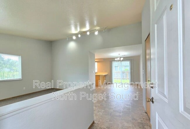 Photo - 1414 128th Dr NE