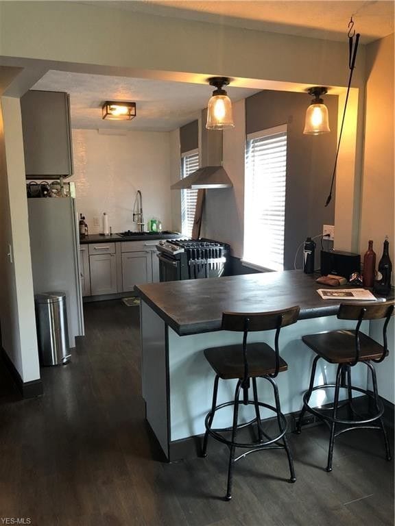 Photo - 2451 Professor Ave