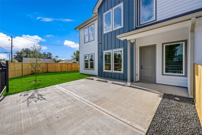 Photo - 4815 Cruse Rd