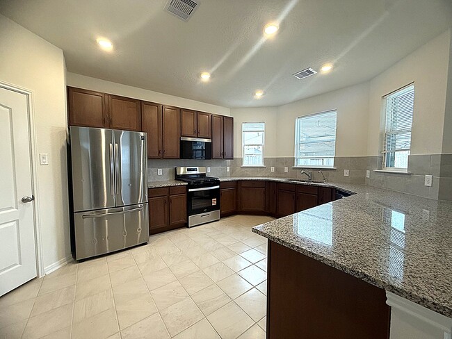 Photo - 21114 Montego Bay Dr