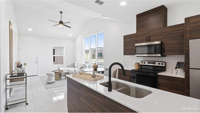 Photo - 11 Jessica Ln Unit 1