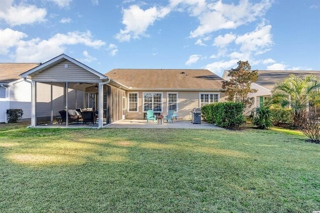 Photo - 562 Vermillion Dr