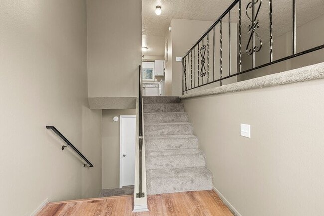 Photo - 201 SE 176th Pl