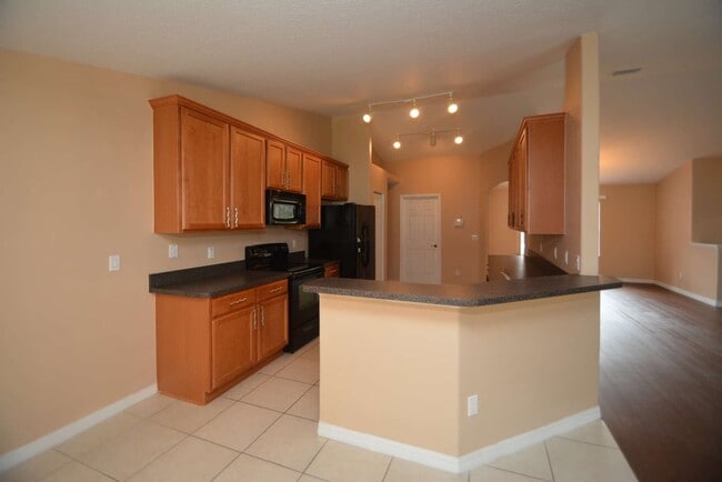 Photo - 27 Porcupine Dr