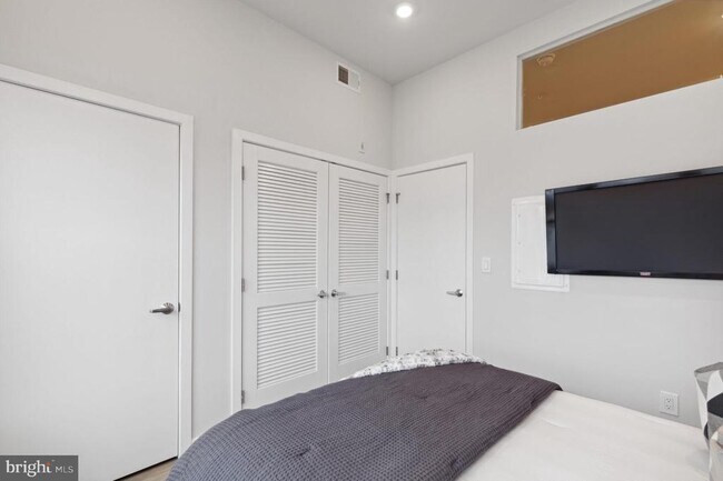 Photo - 1330 S Patton St Unit 404