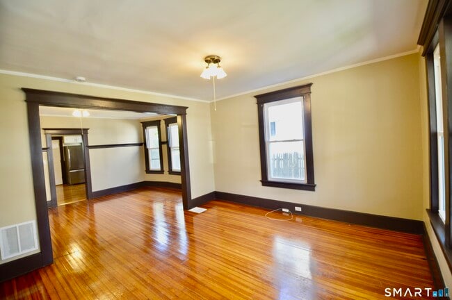 Photo - 48 Riverview Pl