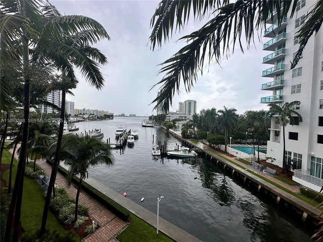 Photo - 7918 Harbor Island Dr Unit 311