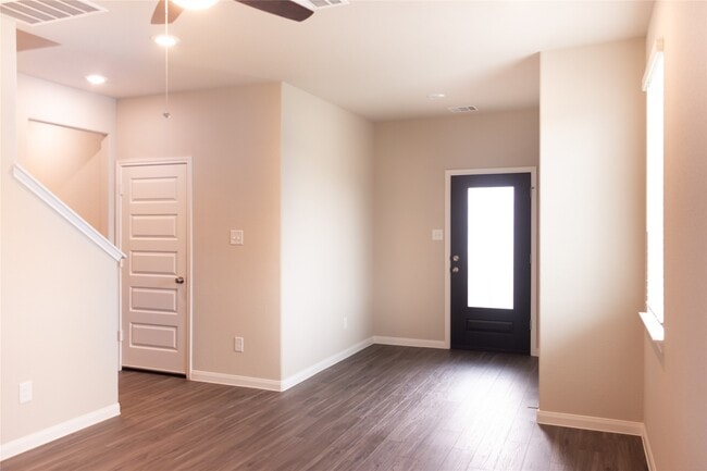 Photo - 15607 Buffalo Mdw Ct