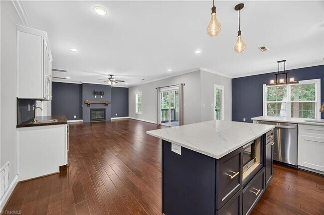 Photo - READY TO MOVE IN!