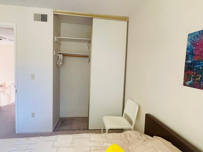 Photo - 301 Scotia Ln