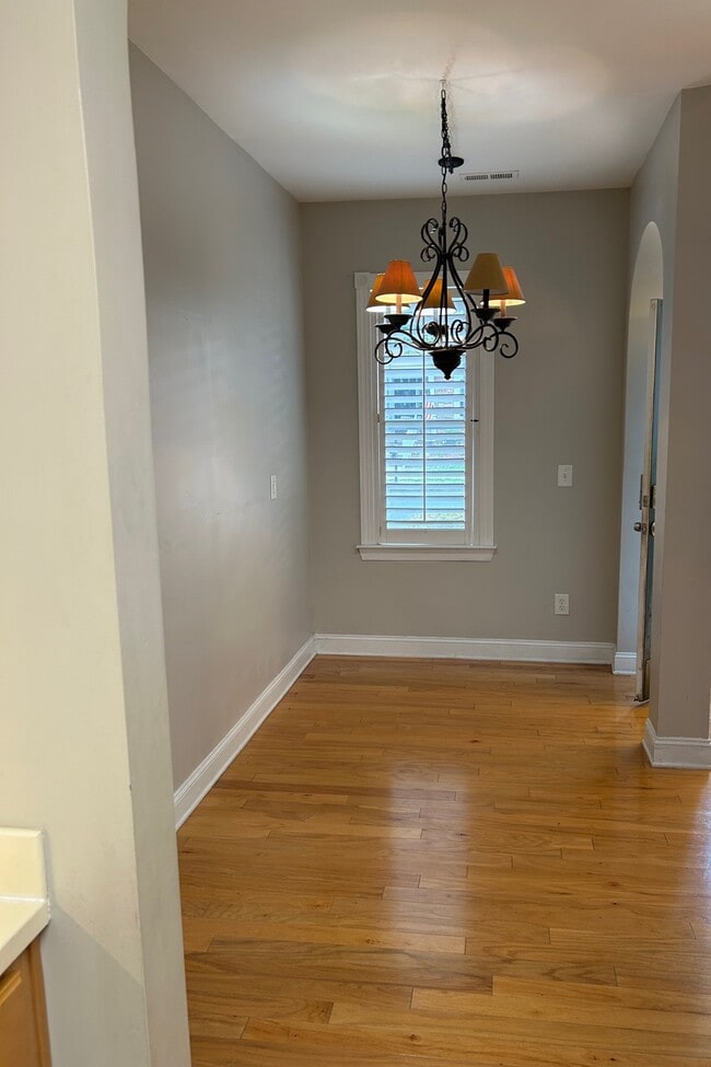 Photo - 4106 Twenty Grand Dr