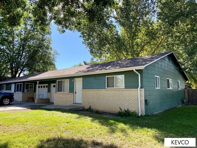 Building Photo - 2409-2413 Clearview Ave Unit 2413 Clearview Ave Rental