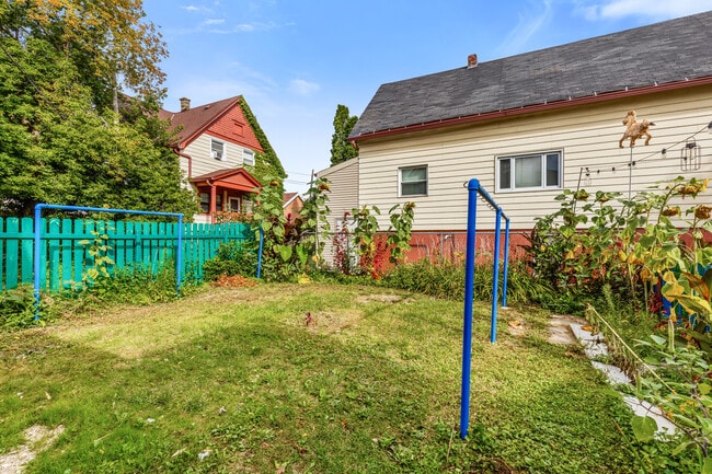 Photo - 926 E Locust St Unit 926