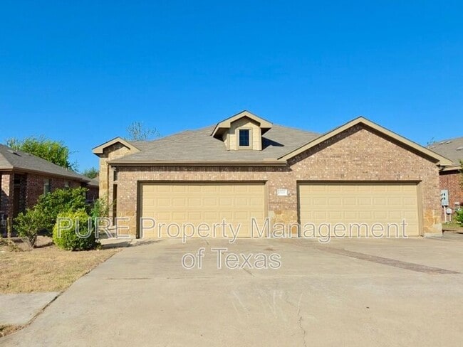 Building Photo - 1500 Muirfield Bend Dr