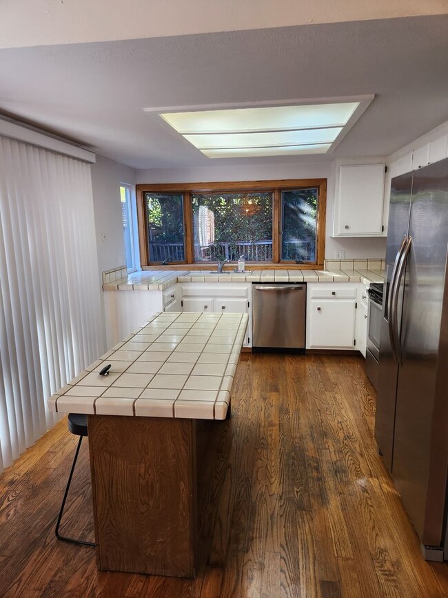 Photo - Great Santa Rosa Neighborhood 4 Bedroom, 2 Bathrooms w/Pool