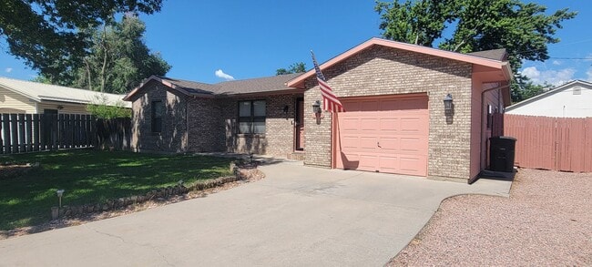 Photo - 3 bedroom 2 bath home