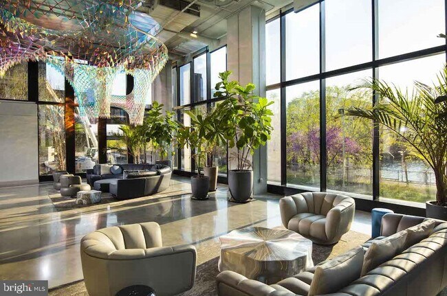 Photo - 30 N 23rd St