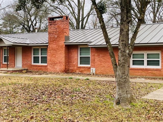 Building Photo - 1050 36th St SE