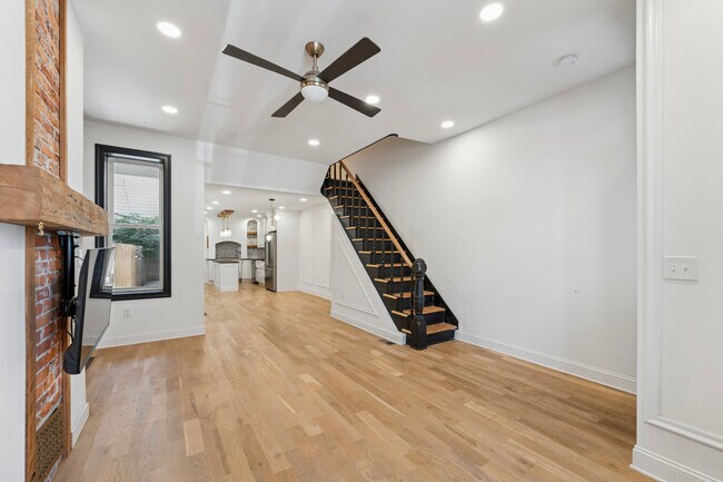 Photo - 858 Perkiomen St