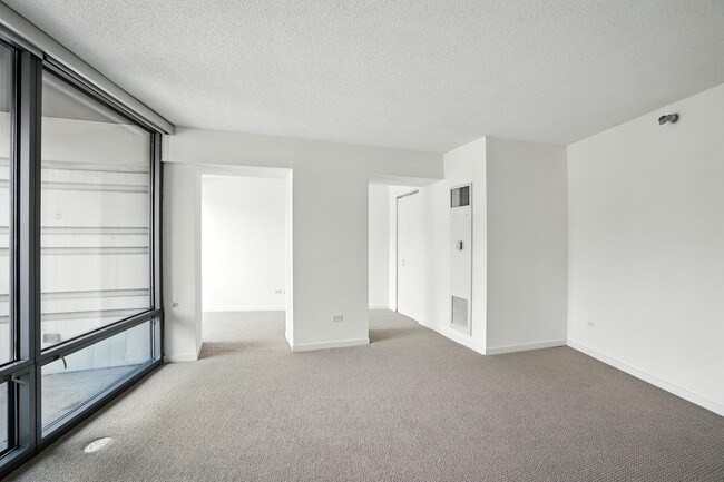 Photo - 540 N Kingsbury St