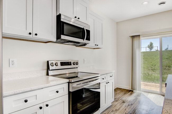 Photo - 2485 Cedarwood Ln