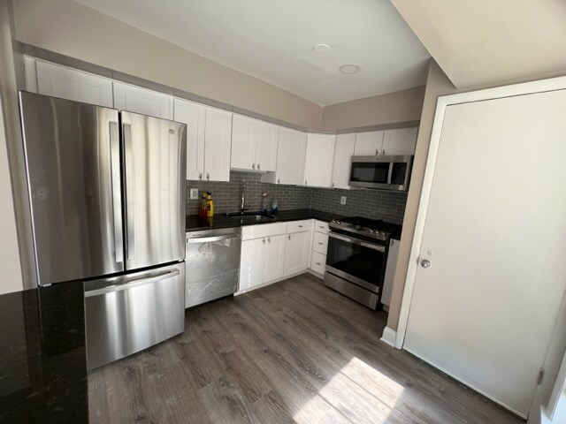 Photo - 1961 Kennedy Dr