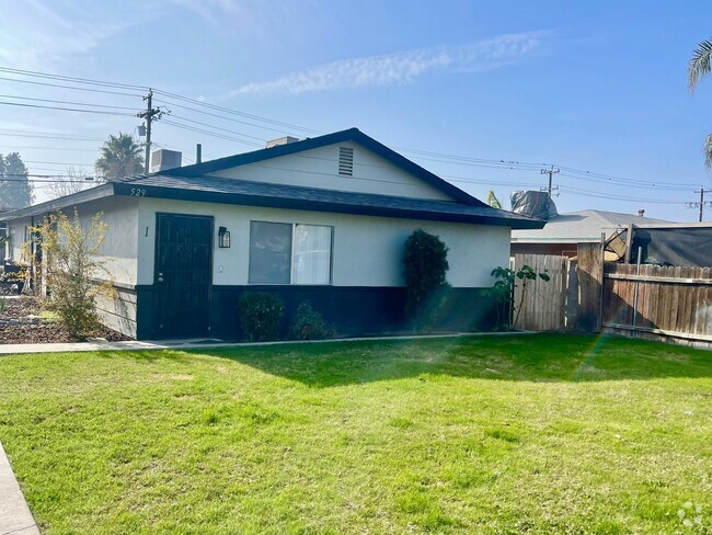 Building Photo - 529 Knotts St Unit 529 Knotts #4 Rental