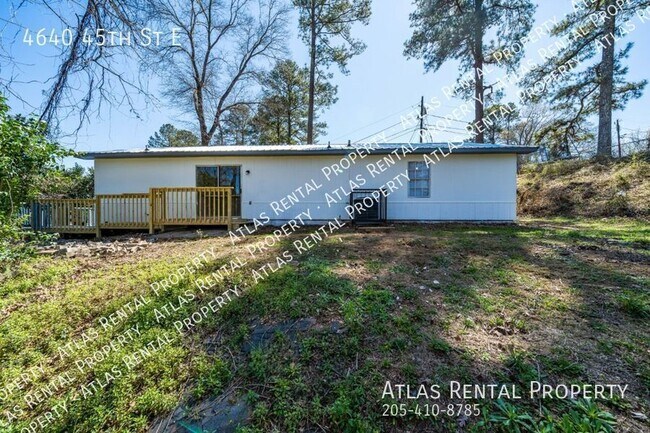 Photo - 4640 45th E St