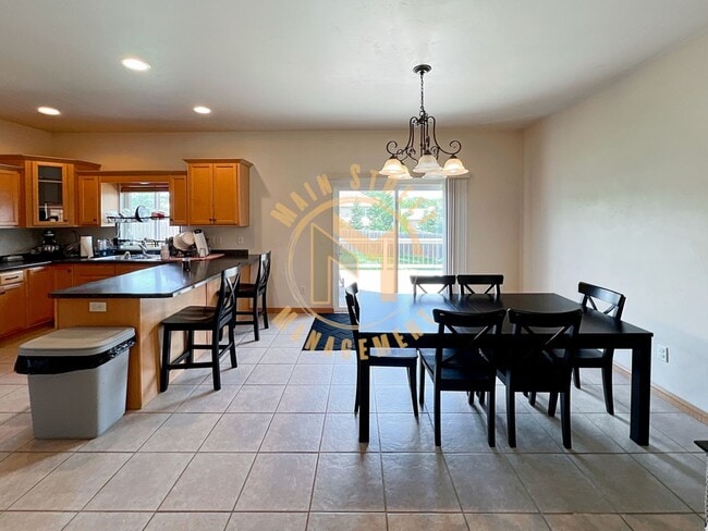 Photo - 2656 Cormier Rd Unit 2658