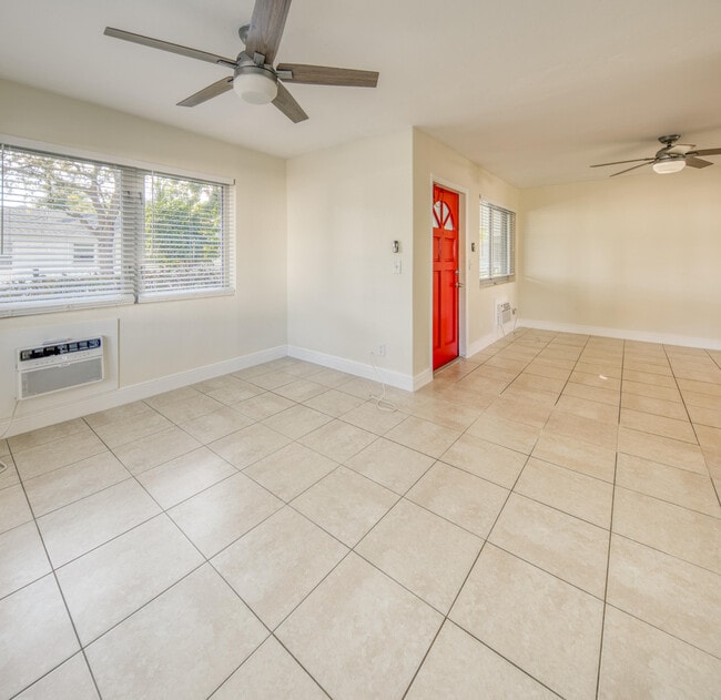 Photo - 101 S Palmway Unit 7