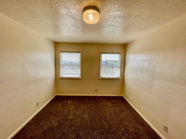 Photo - Vincent Park Triplex Unit #1