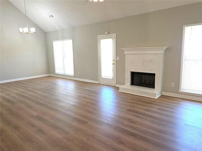 Photo - 3610 Muskie Ln