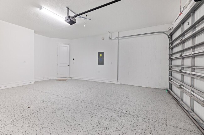 Photo - Charming 3 Bed, 2.5 Bath Rental Home in Wesley Chapel - Spacious and Modern!