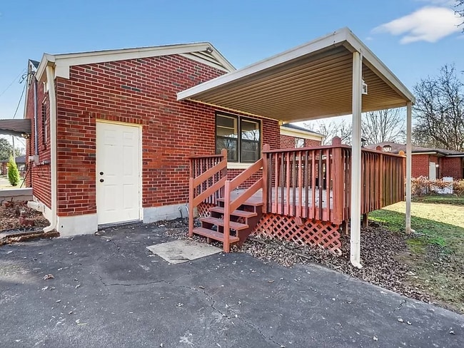 Photo - 2718 Mckeige Ct