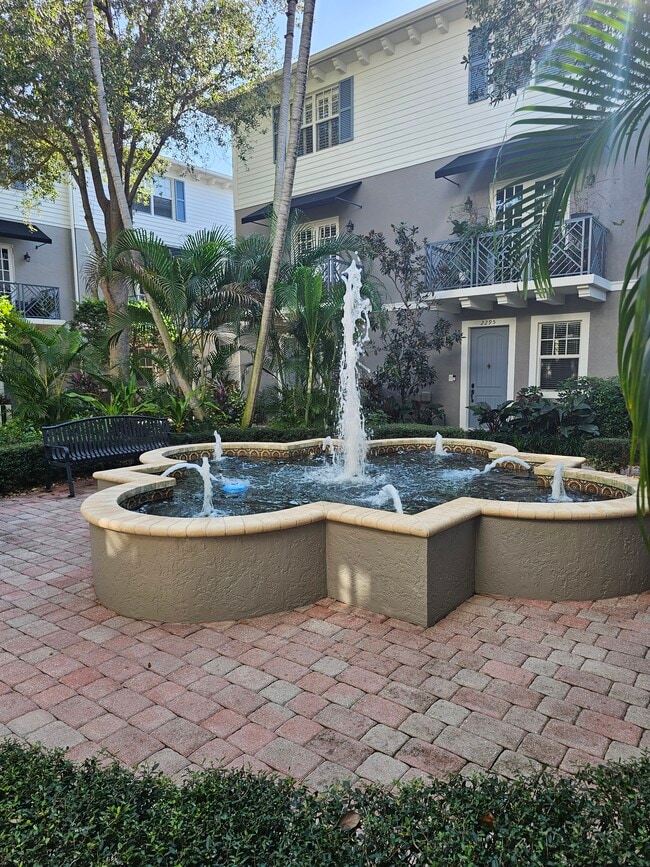 Photo - 2309 NE 9th Ave