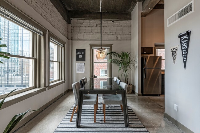 KC Loft Central