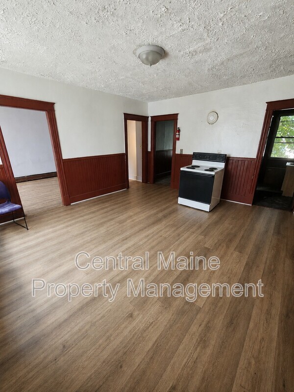Photo - 131 Horton St Unit 131 Horton #10
