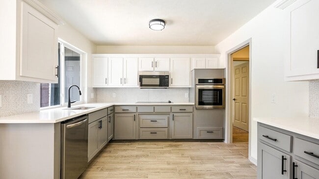 Photo - 2616 Ellis Ct