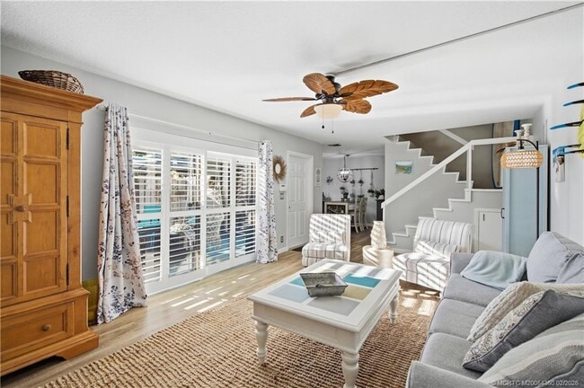 Photo - 5982 SE Riverboat Dr