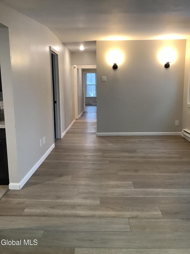 Photo - 535 Congress St Unit 3