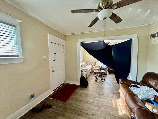 Photo - **PRE-LEASING FOR 2026–2027 SCHOOL YEAR!**