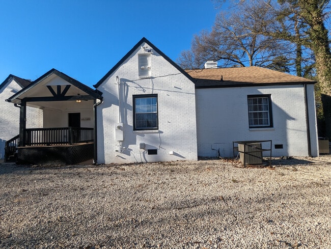 Room in House on West Blvd