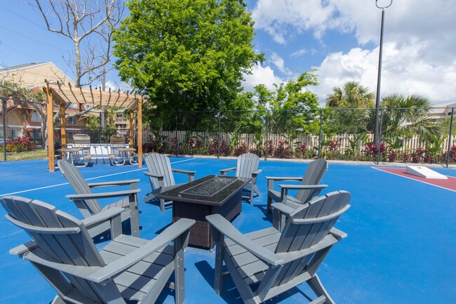 Photo - Topaz Riviera