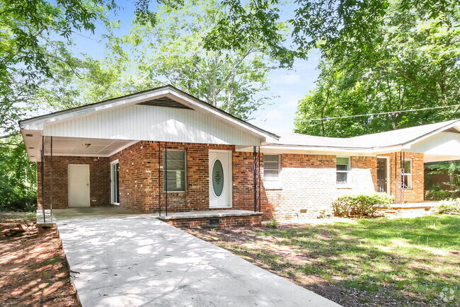 Building Photo - 5141 Hillside Dr NW Rental