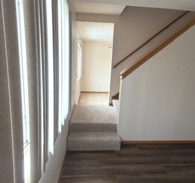 Photo - 7018 100th St