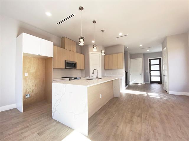 Photo - 2603 Crossman Ave