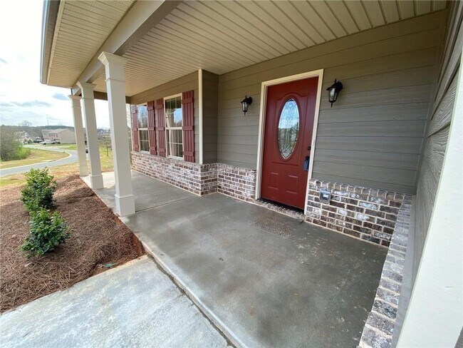 Photo - 712 Pinnacle Dr.